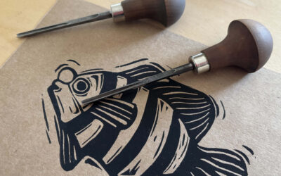 Linogravure : Pourquoi mon encre bave ou ne s’imprime pas ? (Solutions)